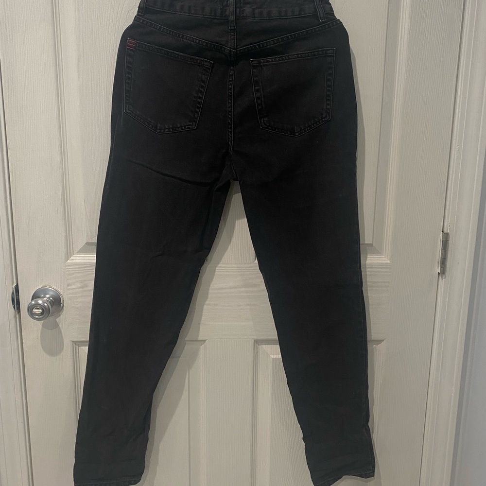 Urban Outfitters BDG High Waisted Mom Jeans in Washed Black - Picture 3 of 3